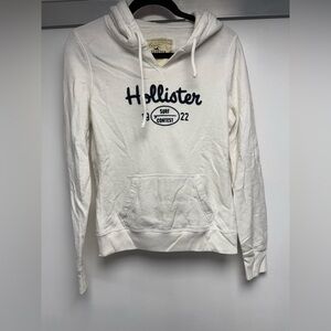 Hollister Women's Cream Hoodie Sweater